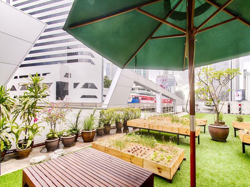 Hom Hostel & Cooking Club Bangkok Esterno foto